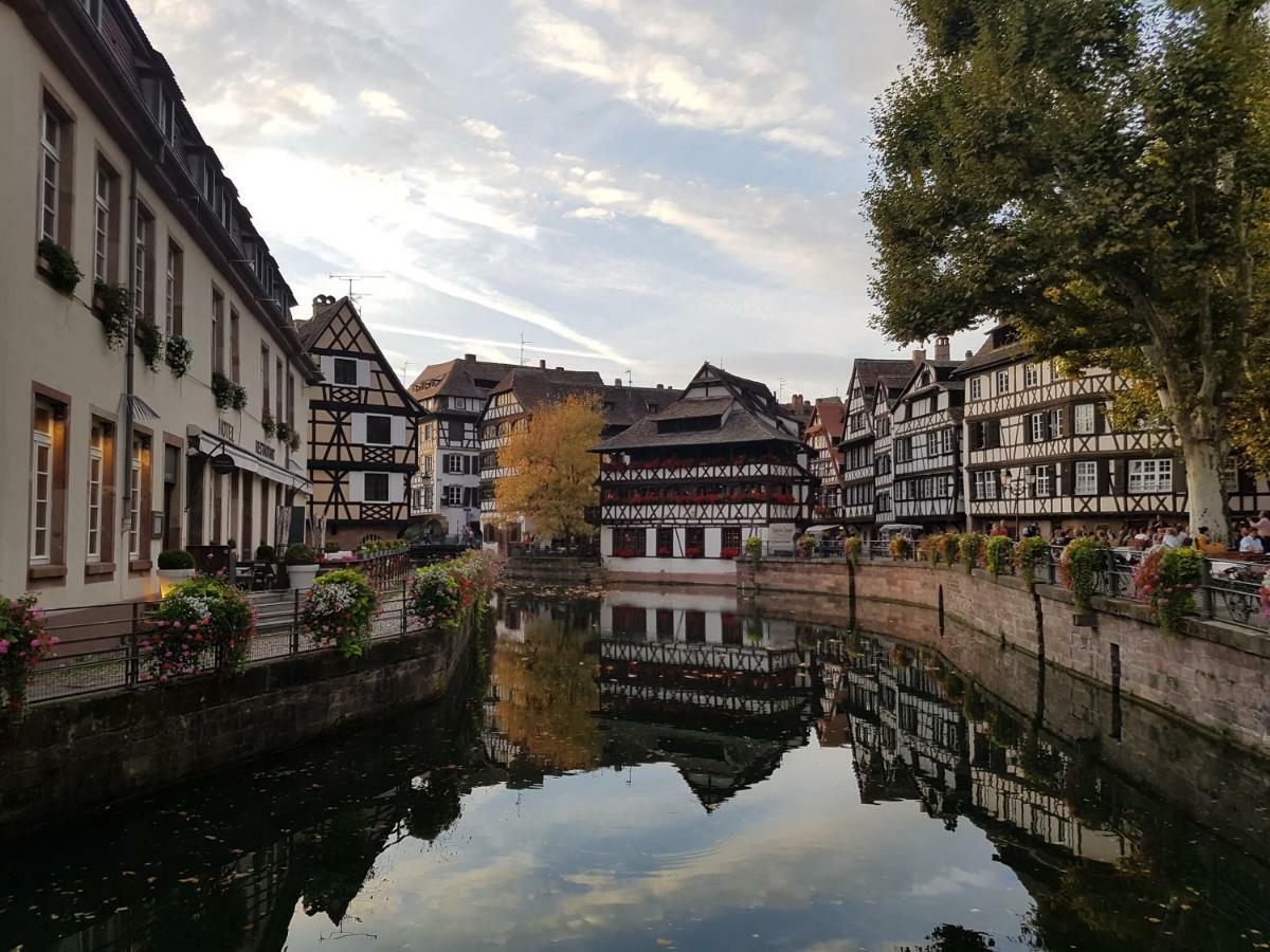 L'Eurosebastopol Страсбург Экстерьер фото